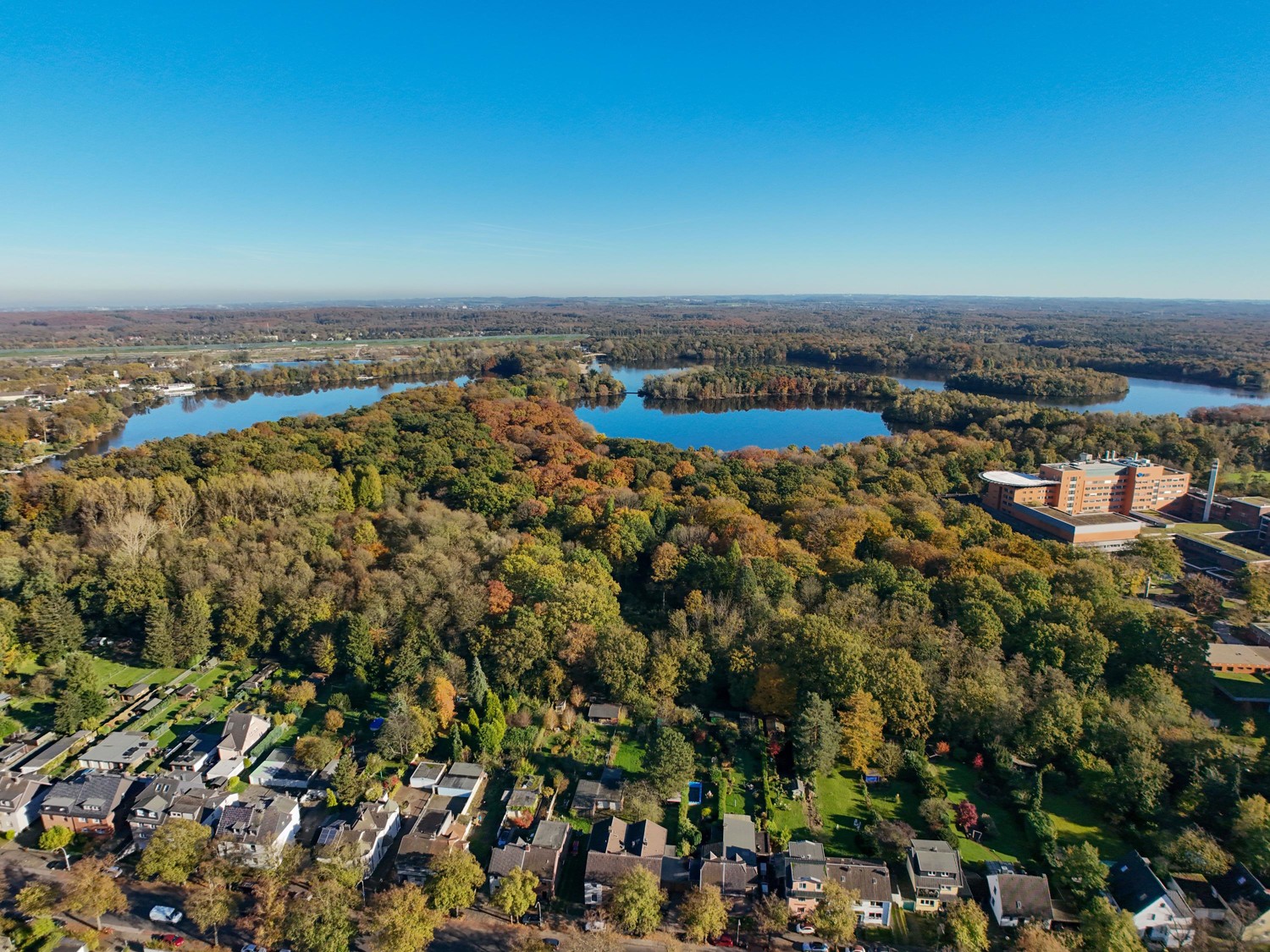 Ausblick aus 10m Höhe über dem Haus