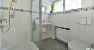 von_poll_real_estate_property_24080035_image_15