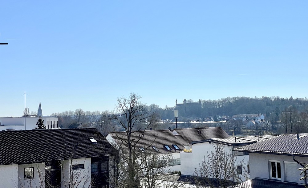 traumhafter Panoramablick Dom und Dreifaltigkeitsberg