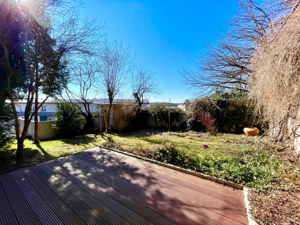 West-Terrasse zu dem Garten