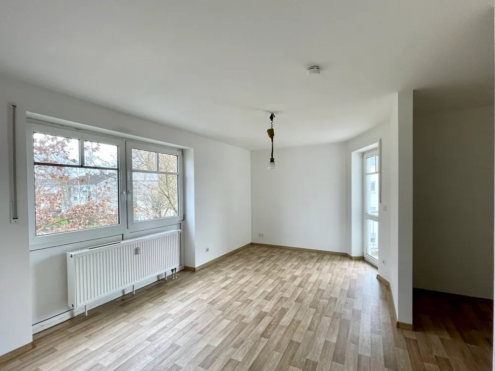 Sold - Charming apartment with a sunny balcony!