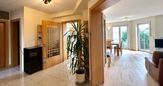 von_poll_real_estate_property_23119019_image_3