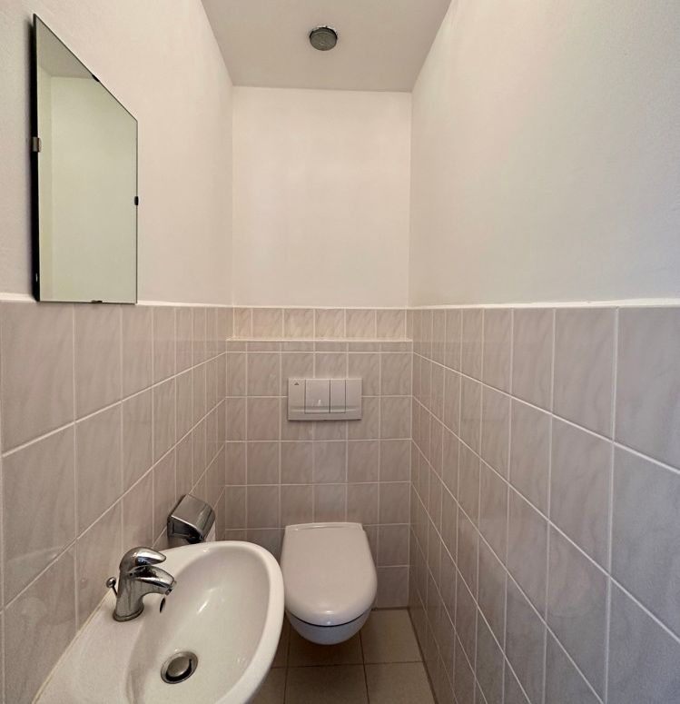 Gäste WC 1. OG
