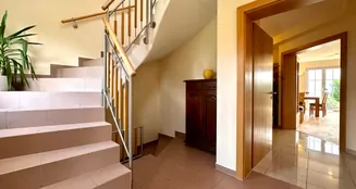 von_poll_real_estate_property_23119019_image_13