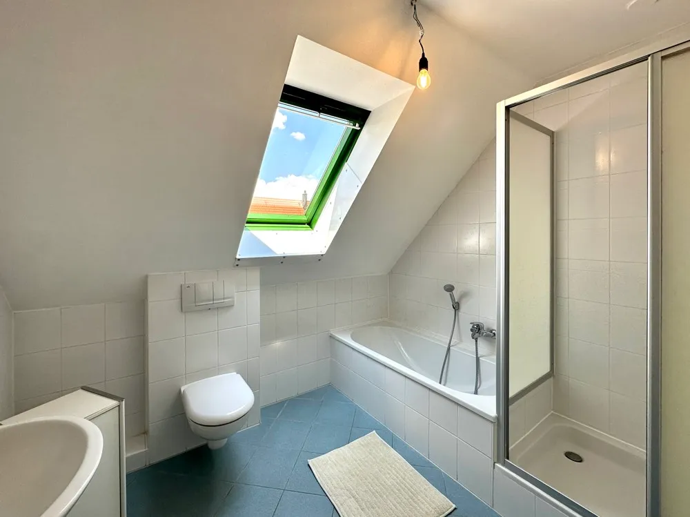Badezimmer 1. OG