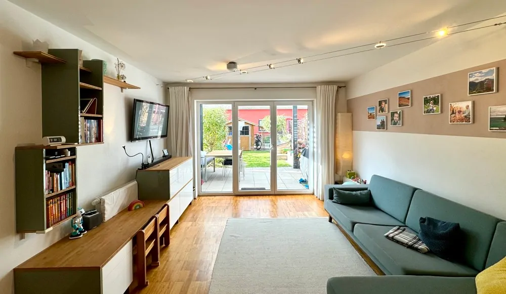 großer Wohnzimmerbereich