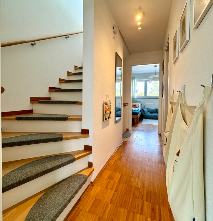 Diele mit Treppenhaus 1. OG