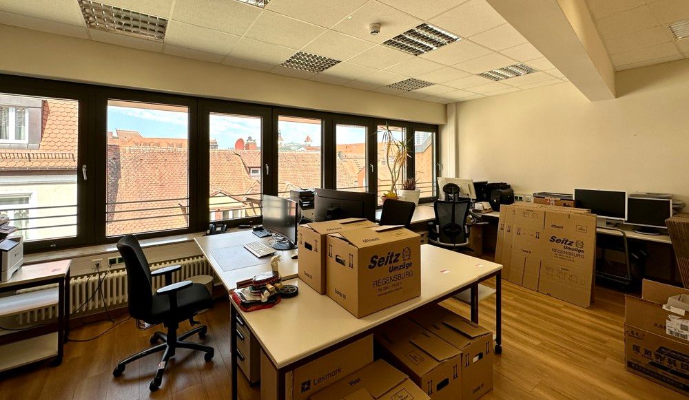 Büro- Praxisfläche