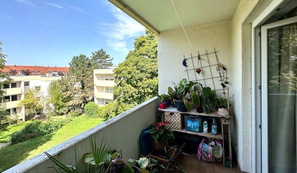 sonniger Balkon