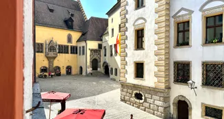 von_poll_real_estate_property_23119015a_image_2