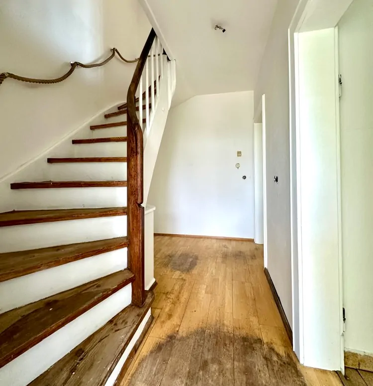 Treppenhaus mit Diele EG