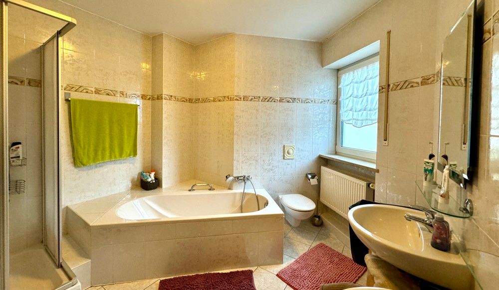 Badezimmer 1. OG
