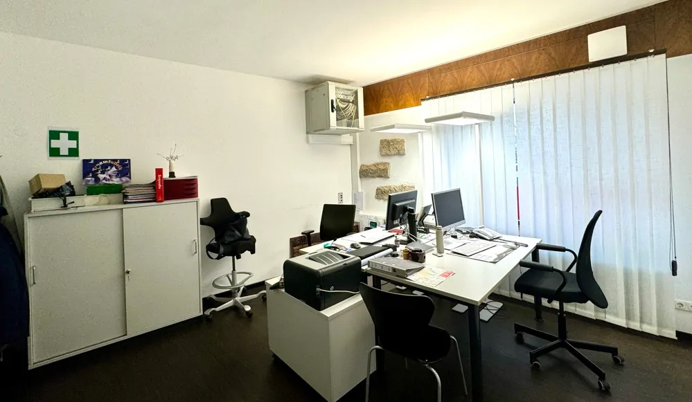 Ladenfläche - Büro