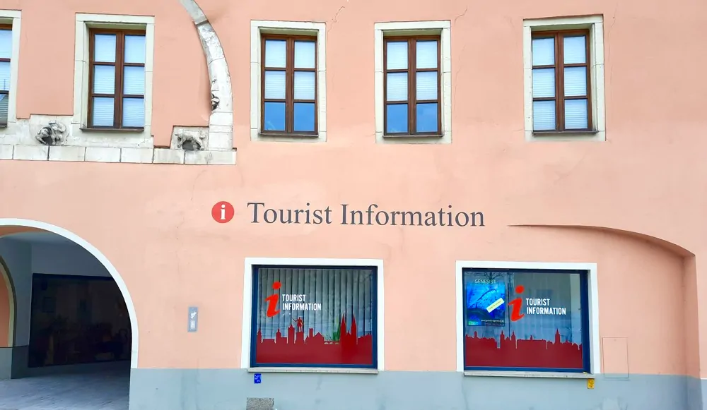 Ladengeschäft am Schwanenplatz  2