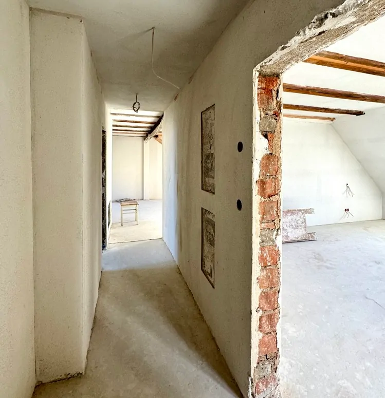 Wohnung Dachgeschoss 4