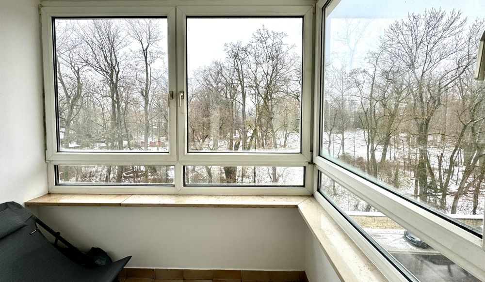 Wintergarten mit Blick in den Dörnbergpark