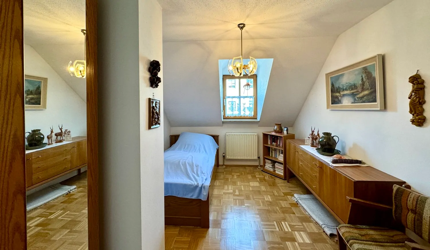 Kinder- Arbeits- Gästezimmer