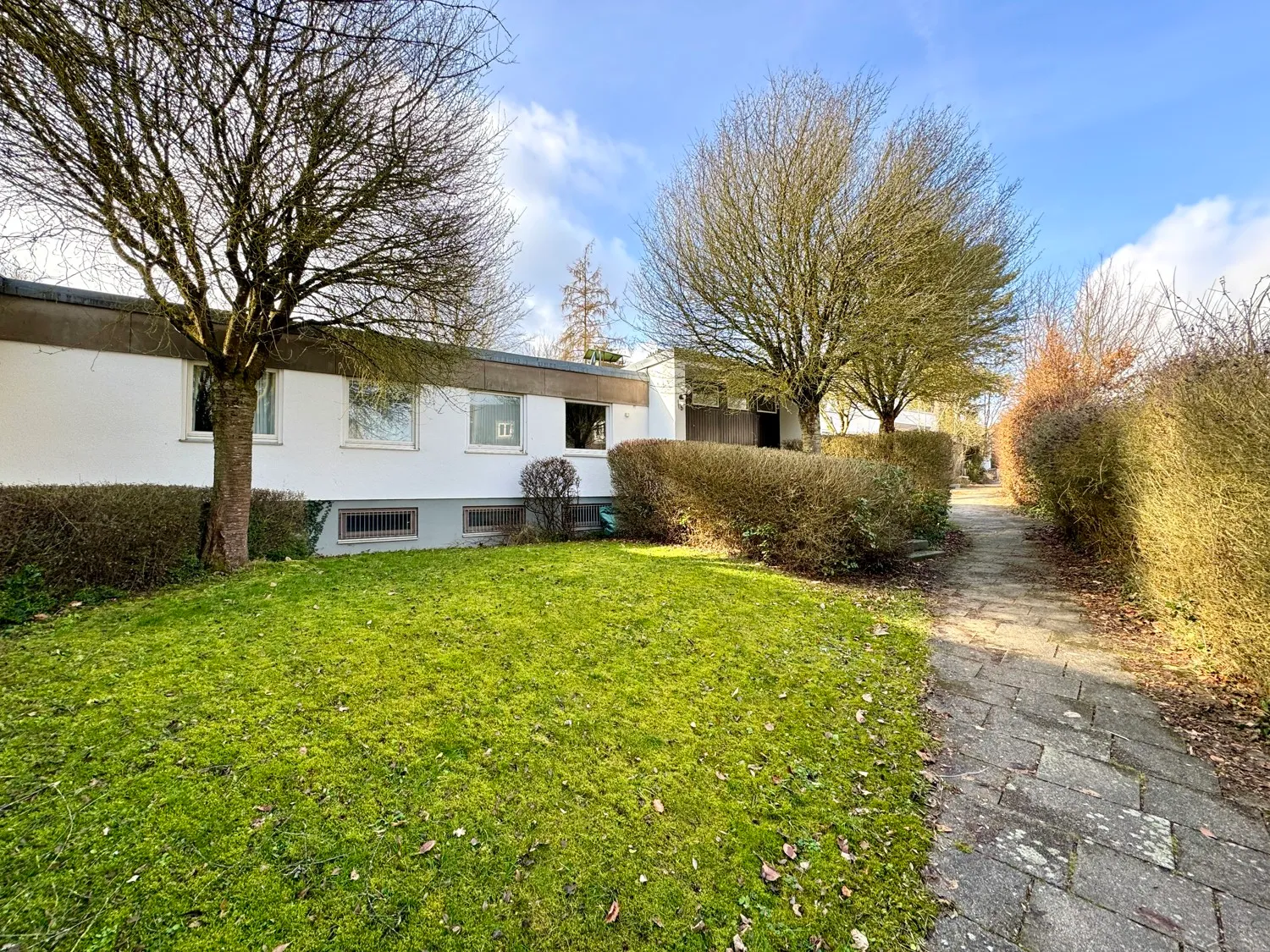 repräsentatives Einfamilienhaus