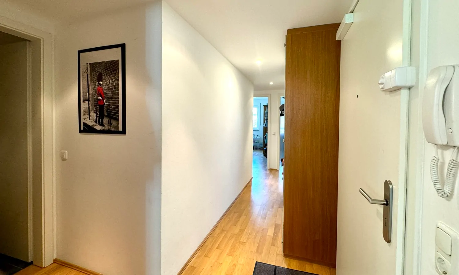 Eingangsbereich mit Garderobe