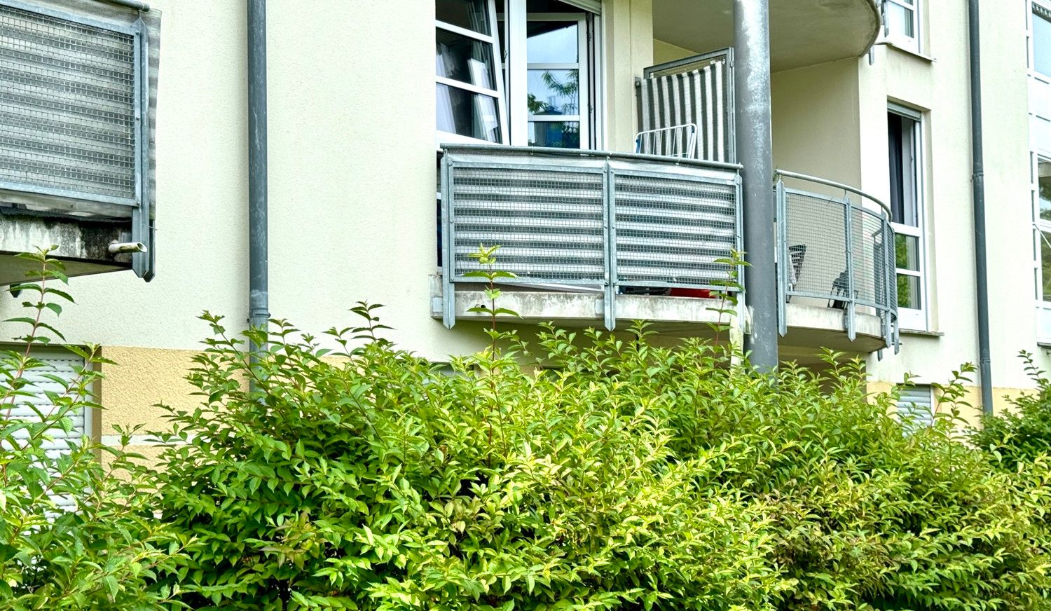 Apartement mit Balkon