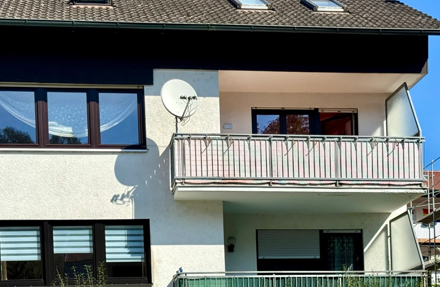 großer Balkon in Ausrichtung Süden