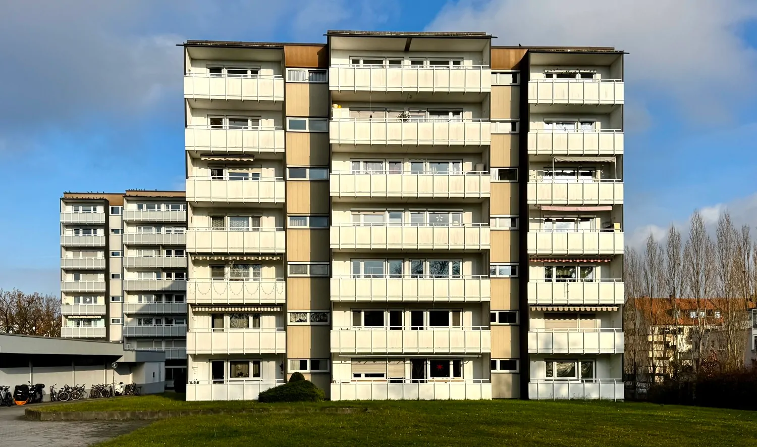 sehr gepflegte Wohnanlage