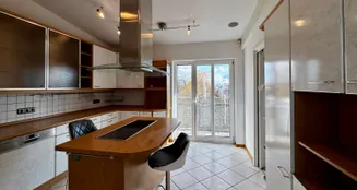 von_poll_real_estate_property_24119040b_image_14