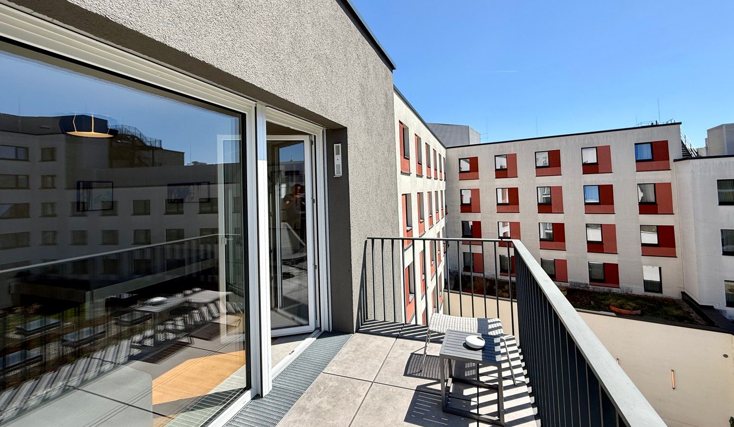 sonniger Südbalkon