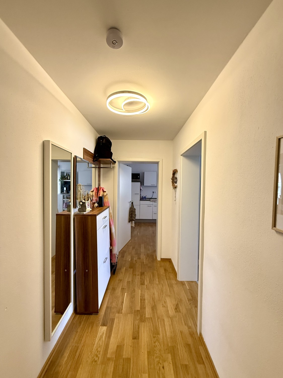 Eingangsbereich mit Garderobe
