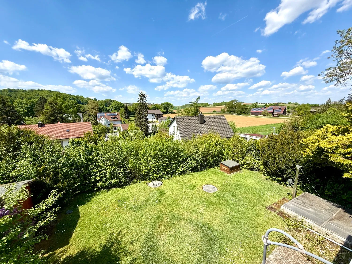 Blick in das untere Gartenareal