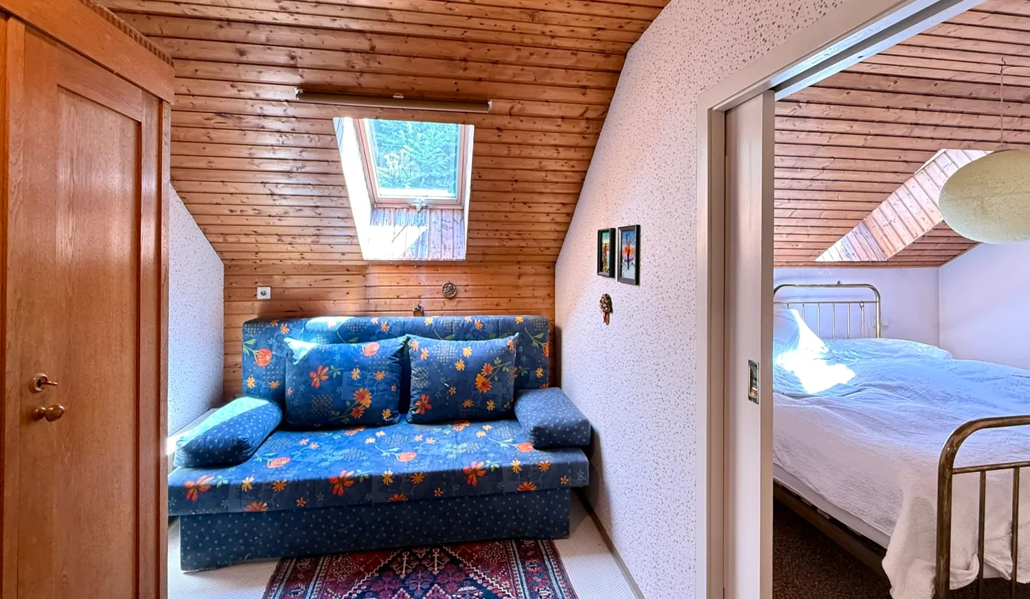 Schlaf- Kinderzimmer Dachgeschoss