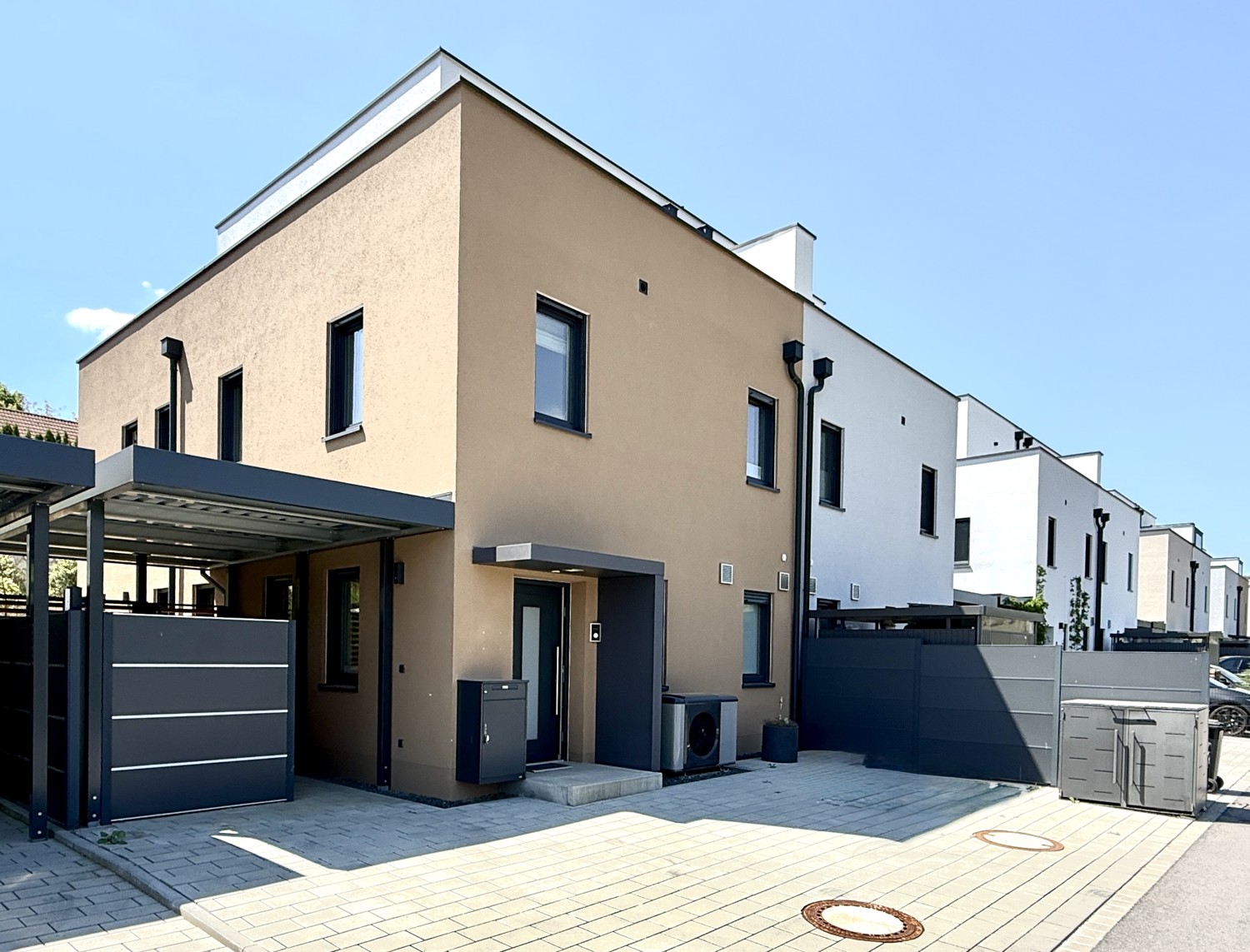 Stellplätze mit Carport