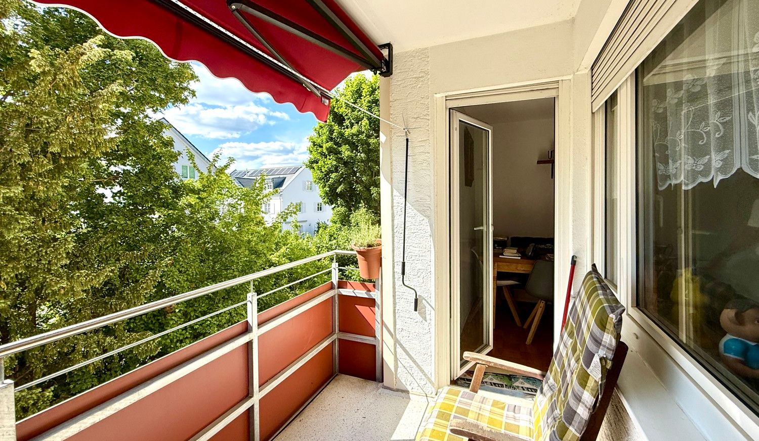 sonniger Balkon