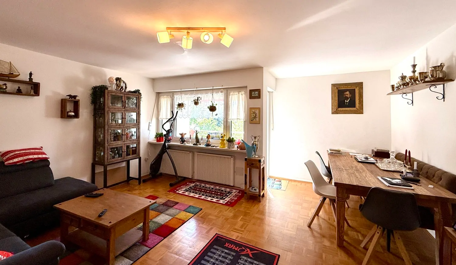 Wohn- und Essbereich