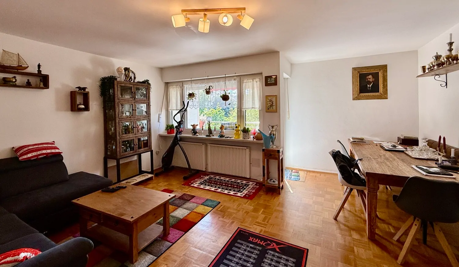 Wohn- und Essbereich