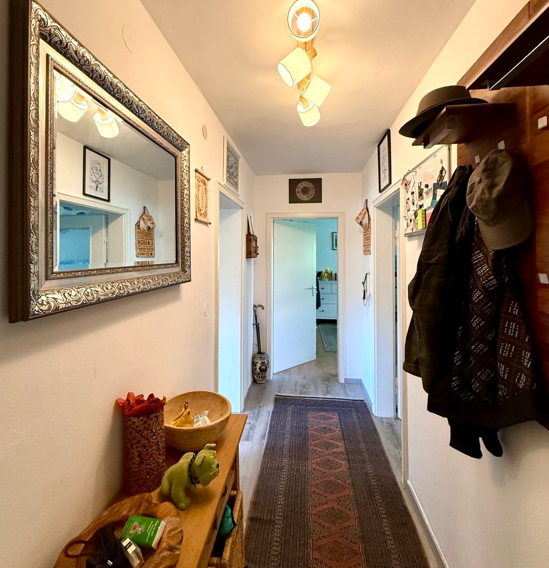 Diele mit Garderobe