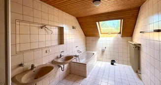 von_poll_real_estate_property_25119023_image_9