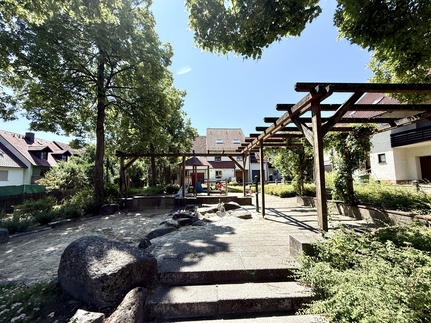 Spielplatz in direkter Nähe