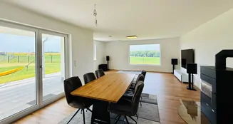 von_poll_real_estate_property_25119025_image_8