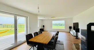 von_poll_real_estate_property_25119025_image_8