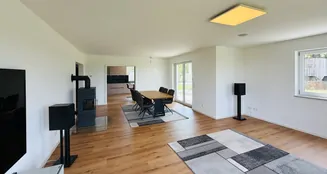 von_poll_real_estate_property_25119025_image_14