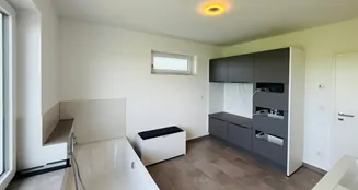 von_poll_real_estate_property_25119025_image_25