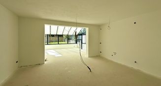 von_poll_real_estate_property_25119026_image_8