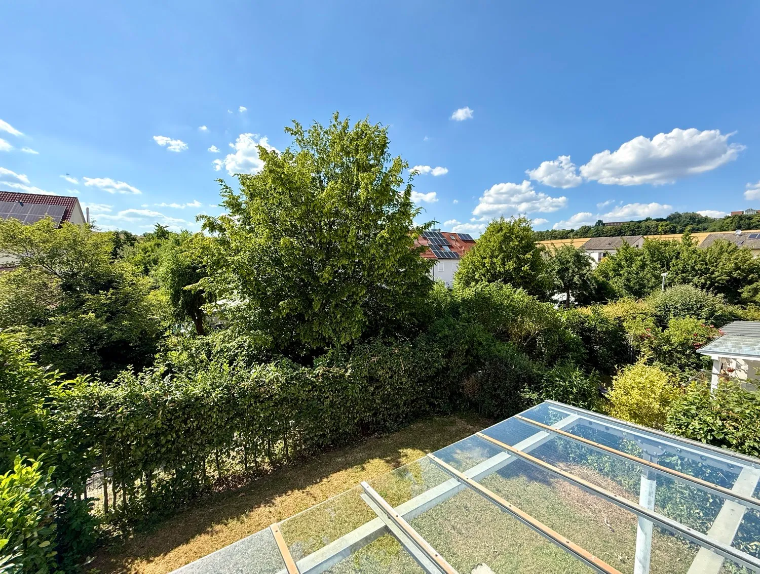 schöner unverbauter  Weitblick