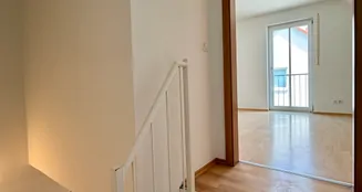 von_poll_real_estate_property_25119030_image_11