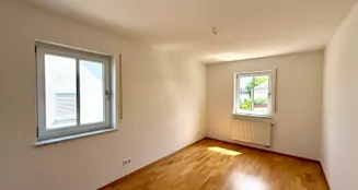 von_poll_real_estate_property_25119030_image_8