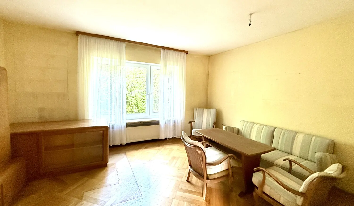 Schlaf- Arbeitszimmer EG