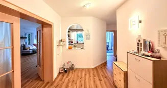 von_poll_real_estate_property_25119037_image_4