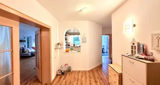 von_poll_real_estate_property_25119037_image_4