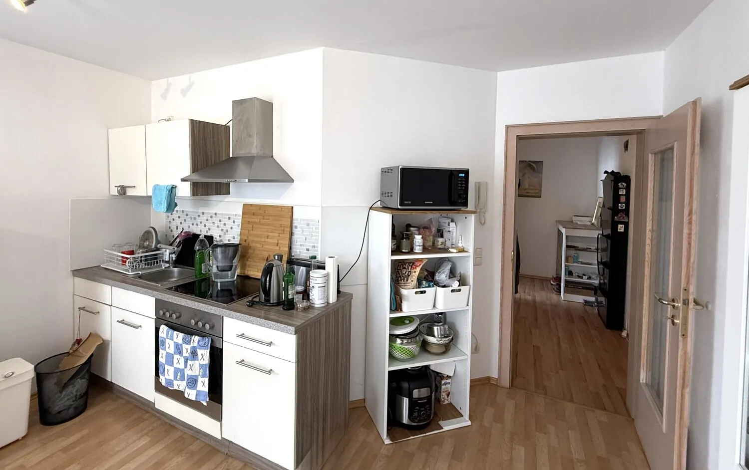 Küche mit Einbauküche Wohnung 1. OG